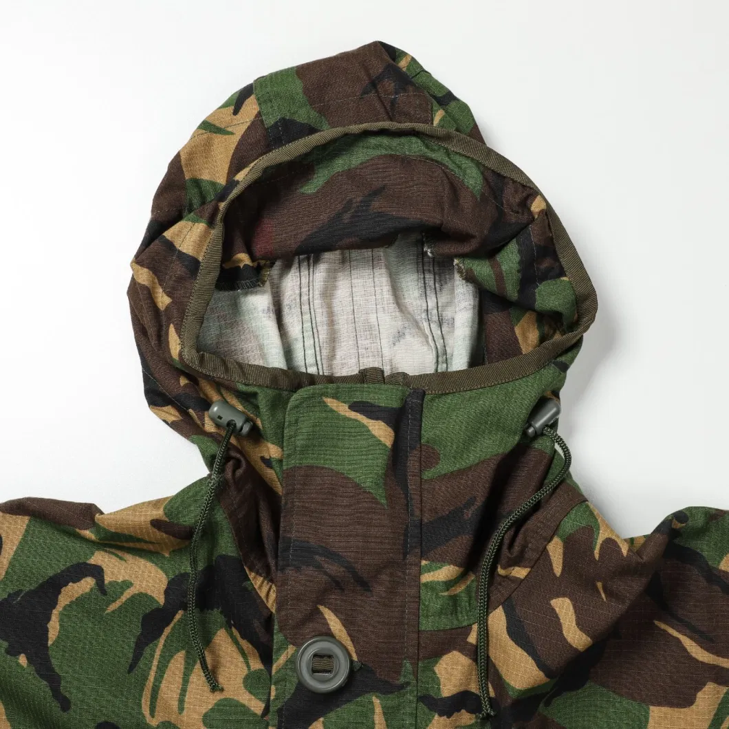 Dust-Proof Anti-Static Soft Shell Tactical Army Style Colour Jacket in China