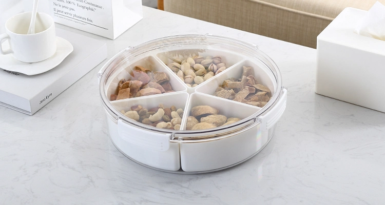 Pet Snack Candy Dry Food Storage Box with Sealed Lid 5 Dividers Plastic Airtight Food Divided Serving Tray with Lids &amp; Removable