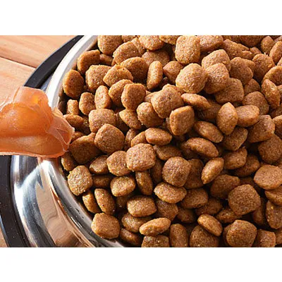  Contenido de forma del corazón sabor de pollo adulto comida de perro comida de mascotas