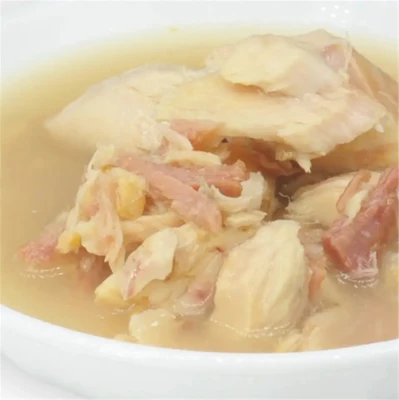 Commercio all&prime;ingrosso di pesce fresco umido gatto cibo Pesce / pollo / manzo shreds Cin scatola Cat treats Pollo riso palla naturale funzionale animale domestico cibo