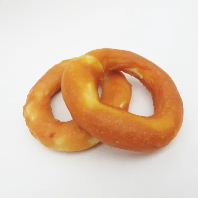Forme OEM stimolano l&prime;appetito pollo essiccato Donut imitazione costolette di maiale Zampetta di pollo snack Treat Dry PET Food for Dog