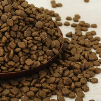 Assaggi cibo libero del cane Puppy animale domestico all&prime;ingrosso cane sfusa Cibo