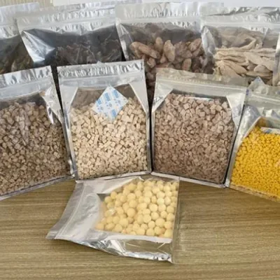  PET Freeze-dried Chicken Liver piccoli pezzi cane snack gatto Nutrizione