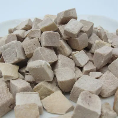  PET fornitore Hot Sales Nutrition proteine basso grasso congelamento-essiccato Pollo Pellet di anatra tuorlo di uovo snack animale domestico Treat cane gatto sfusa Cibo
