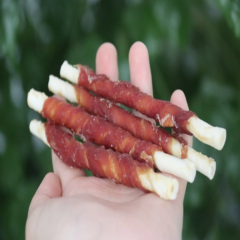 China Manufacturers Pet Snacks Duck Around Cowhide Roll Stick Dry Dog Snack