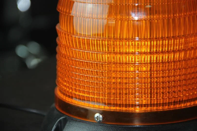Road Safety Traffic Magnet Battery Rear Emergency Flash Warning Beacon LED Strobe Light Factory