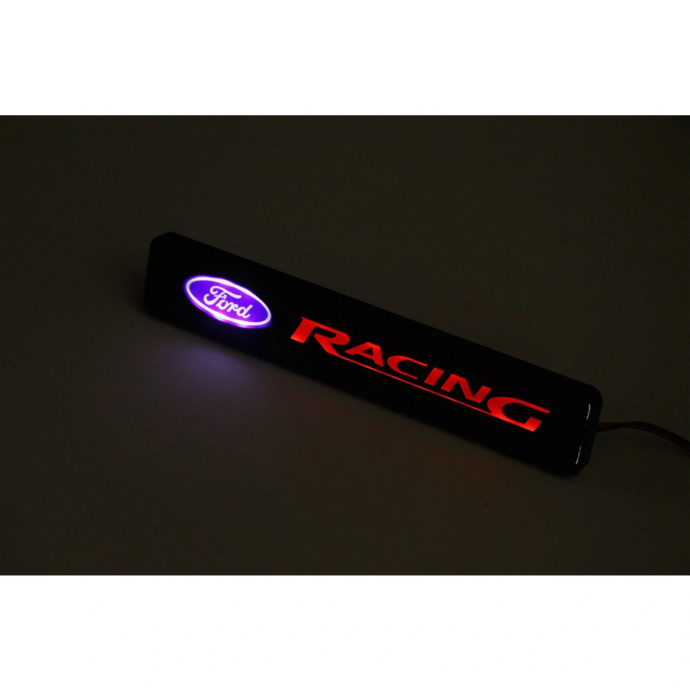 Car Styling Grille Emblem LED Front Grille Light Modified Personalized Car Logo Medium Net Lamp Emblem Badge Illuminated Use for Car Grille Decorative