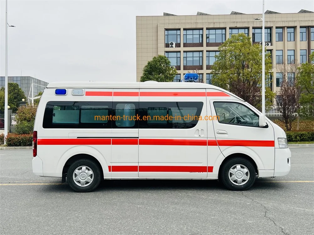Foton G9 4X4 Patients Delivery and Treatment Medical First Aid Ambulance