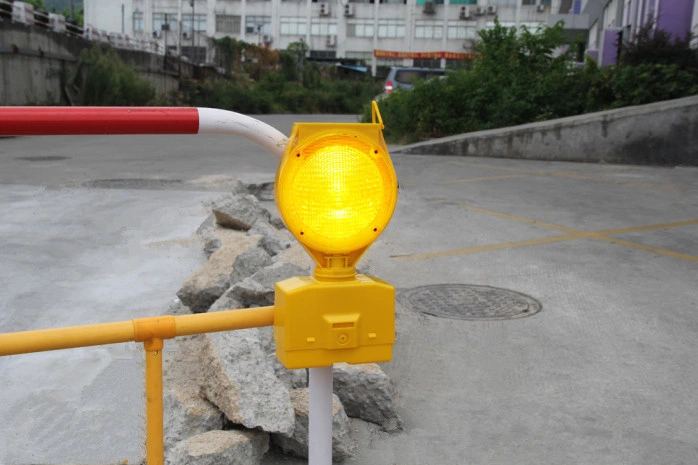 Road Construction Bright Blinker Safety Warning Traffic Cones Beacon Light