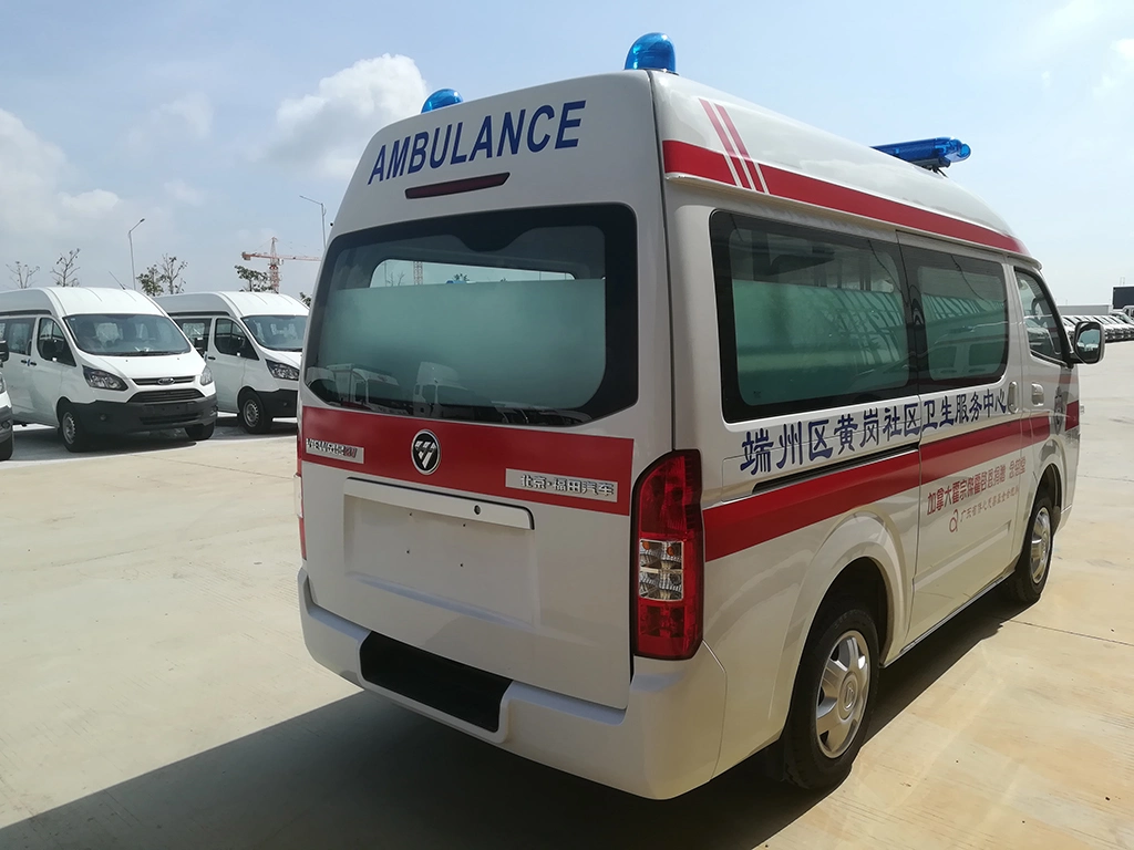 Foton G7 Gasoline Ambulance Car with Medical Equipment