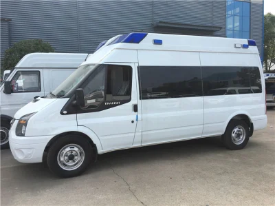 Alto superiore 5 metri Ford ambulanza con compartimento negativo