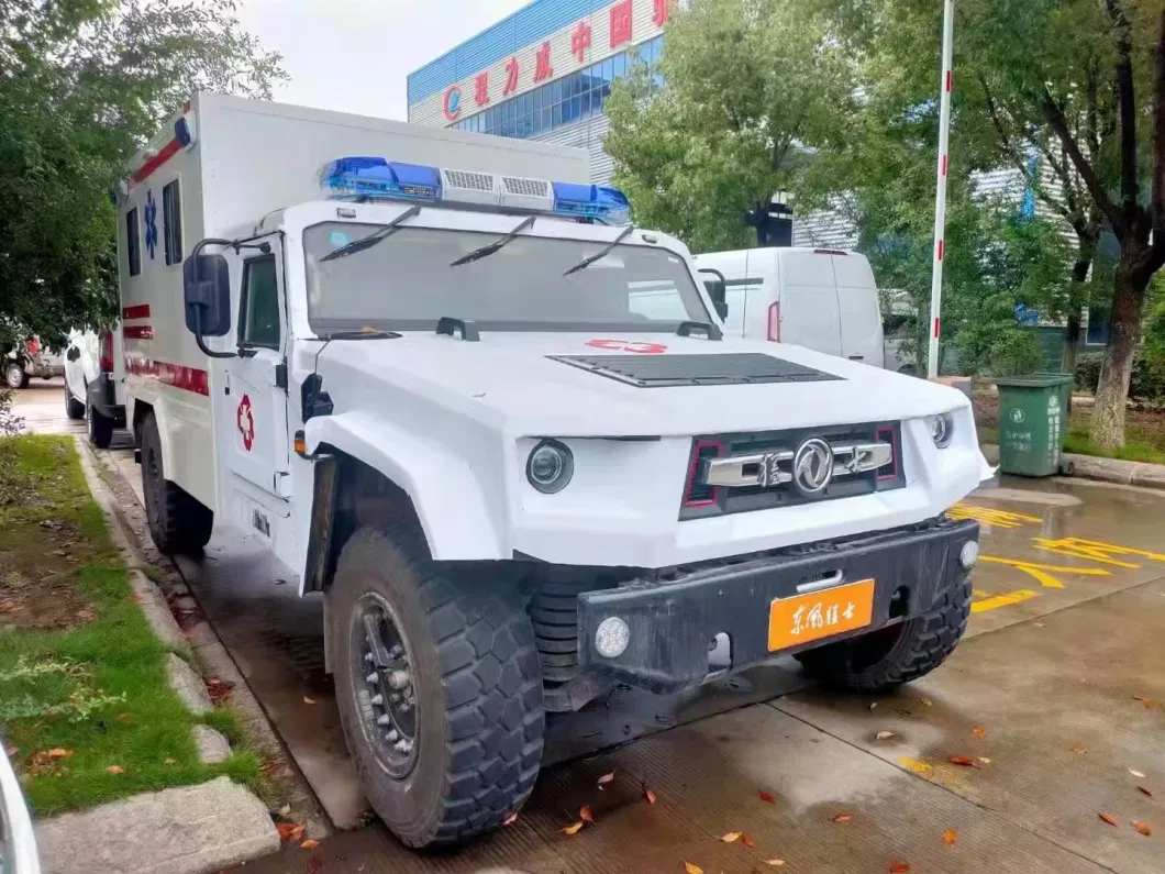 Dongfeng High Quality 4X4 Ambulance/Box Type Ambulance