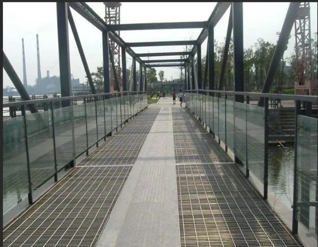 Flat Shape Structure Walkway Customized China Ordinary Stainless Steel Grating