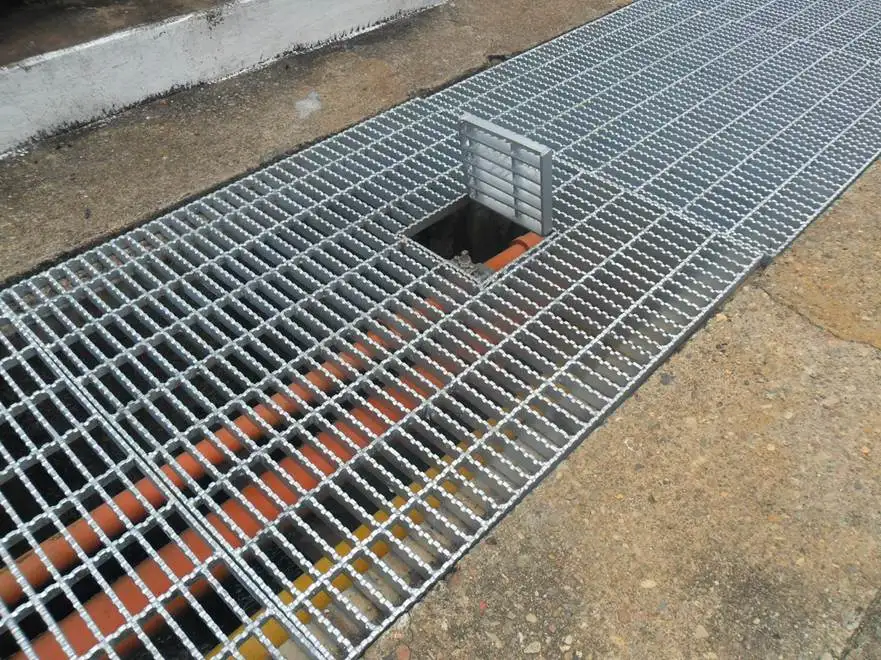 Galvanised Serrated Steel Grating for Platform Steel Floor Projects