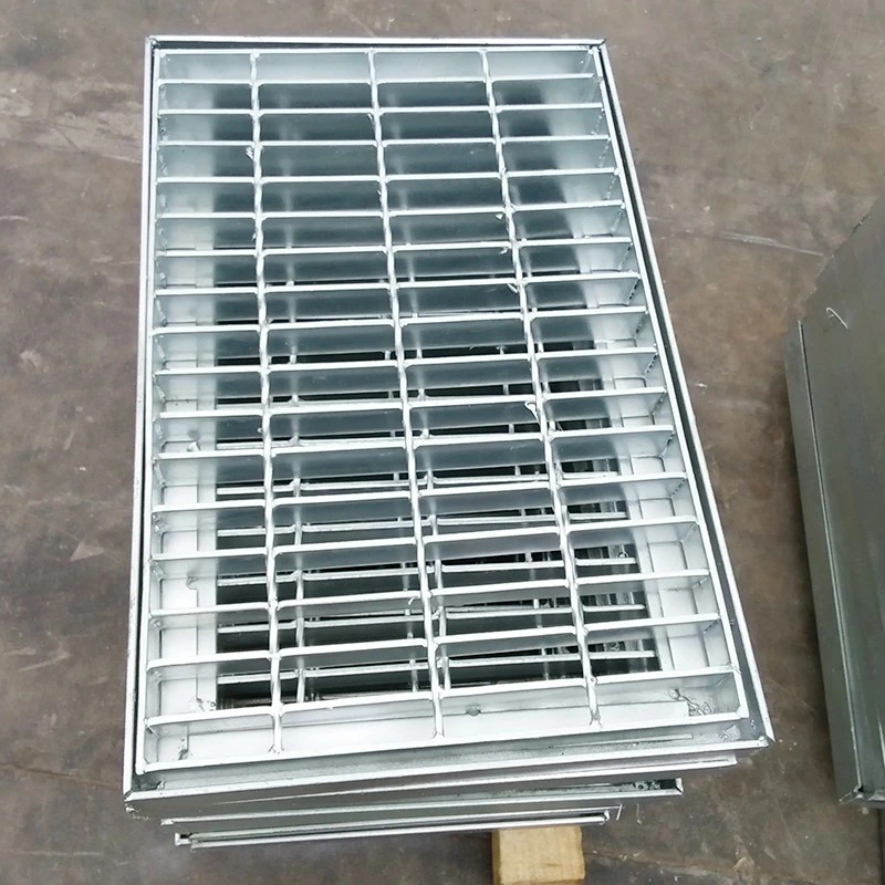 Customized Building Material Heavy Duty Hot Dipped Galvanized Stainless Steel Grating for Drainage Trench/Drain Cover