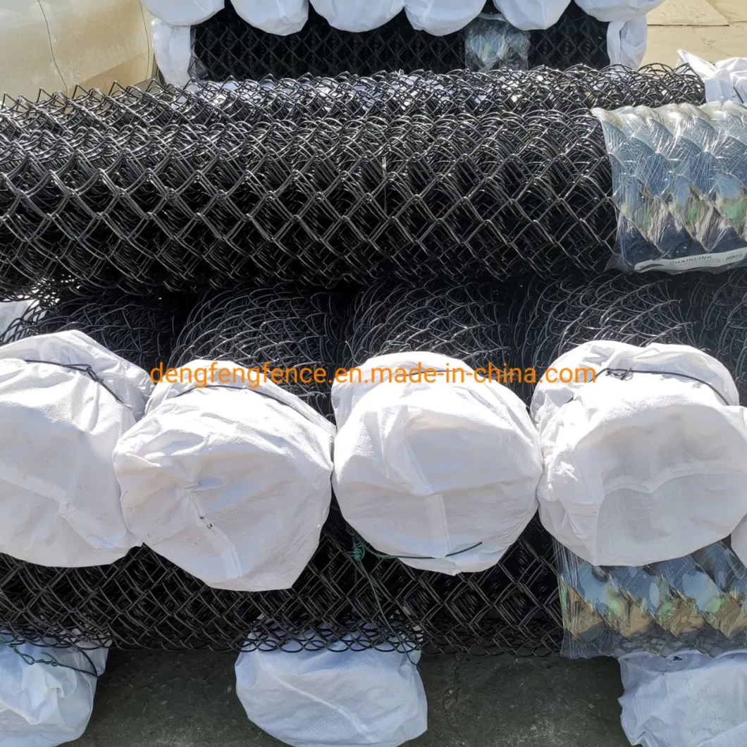 Outdoor PVC Coated Chain Link Fence Sports Ground Galvanized Diamond Fence