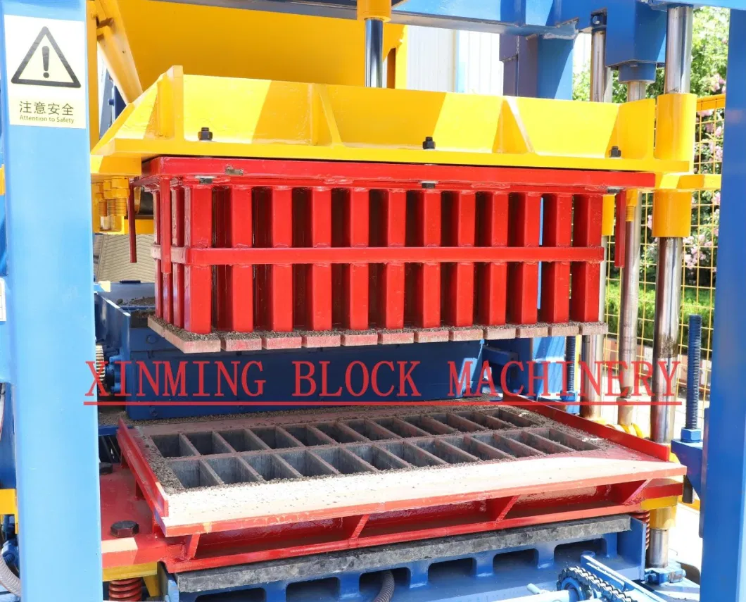 Wear-Resistent Qt 4-15b Concorete Cement Block Making Machinebrick Making Machine, Solid, Hollow Bricks, Pavement Bricks, Curved Bricks...for Commercial Use