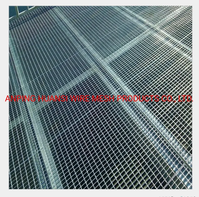 Galvanized Serrated Steel Grating Panels for Oil and Gas Industry