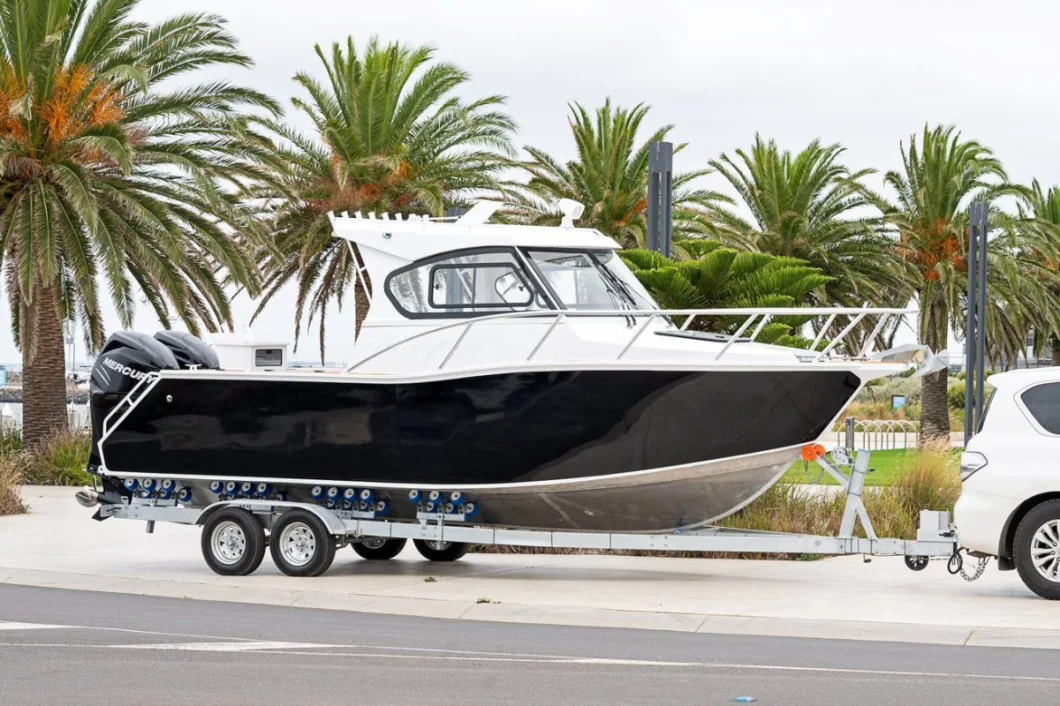 USA Standard Fishing Boat Aluminum Streamlined Full Cabin Cruising Boat