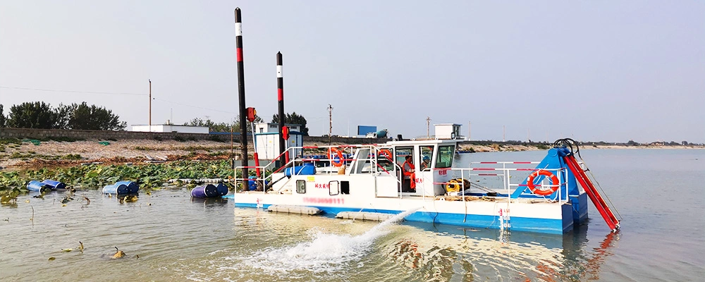 Keda Dredging Pump Silt From a Pond Kapal Cutter Suction Dredger