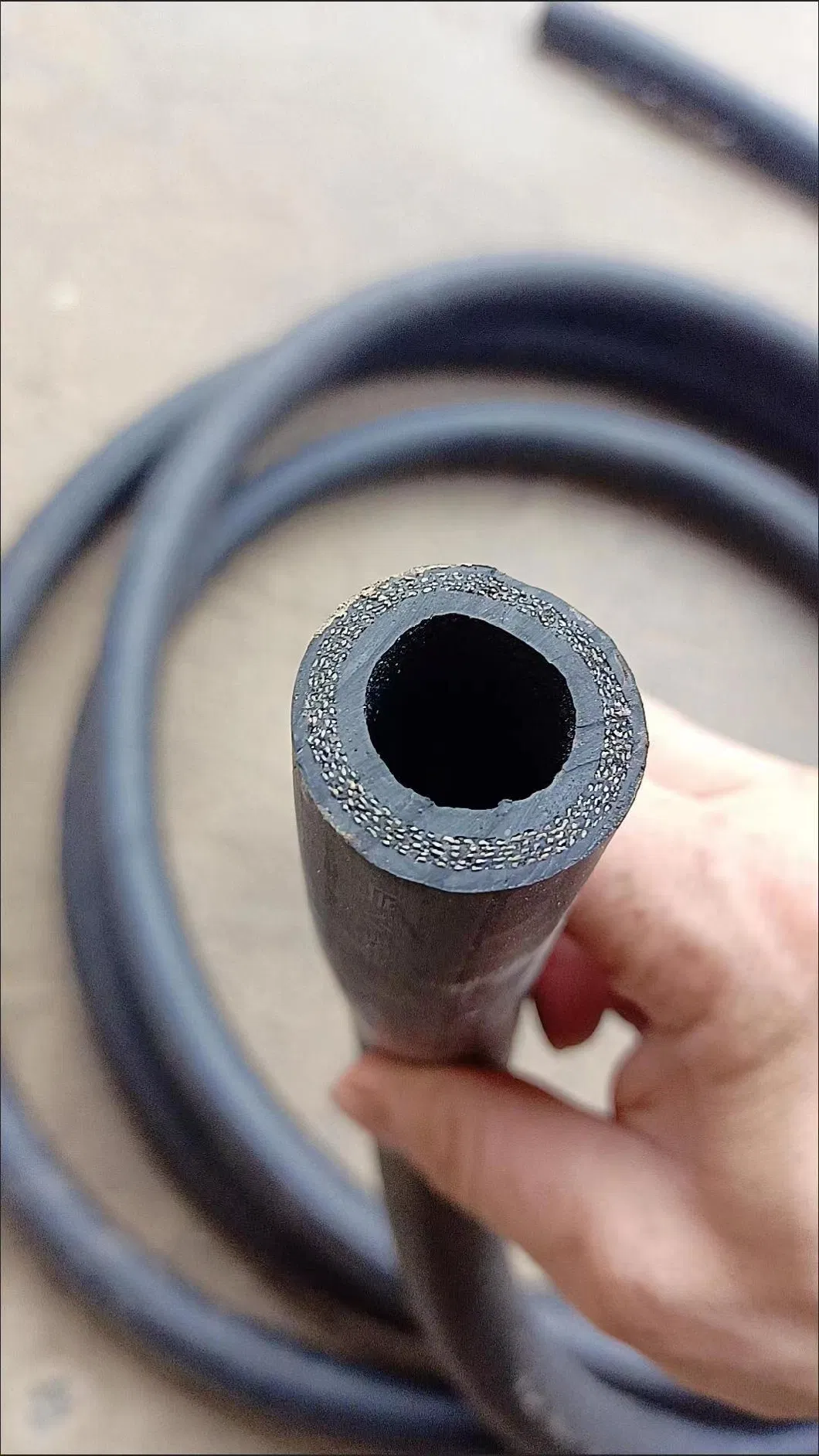 Customized Rubber Fuel Hose Rubber Fuel Line Eco EPA Carb IATF16949 Certified Extrusion Smooth Oil / Fuel Hose