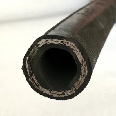  Reforzar de alta calidad resistente al aceite SAE R1 R2 Manguera de caucho hidráulico