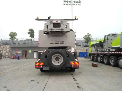 Buen Estado el 80 Ton pesado camión grúa hidráulica móvil con precios baratos QY80V