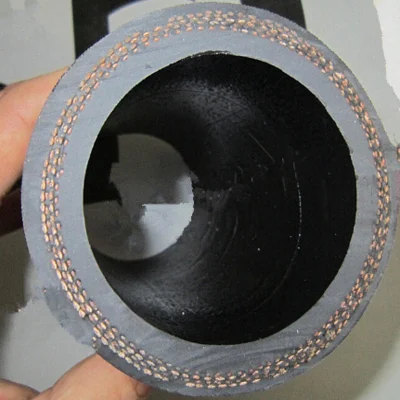 Hidráulico de alta calidad industrial de goma de la manguera de descarga de aceite de la papilla Marina