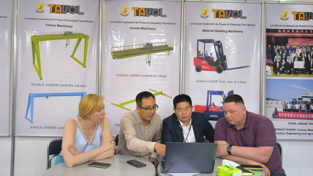 China Factory Skid Steer Loader Auxiliary Equipment for Large-Scale Construction Machinery