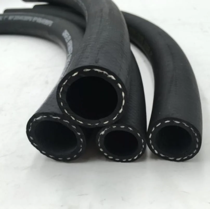 Smooth Cloth Textile Braided 20bar 300psi Air Water Fuel Oil Rubber Hose for Industrial Services