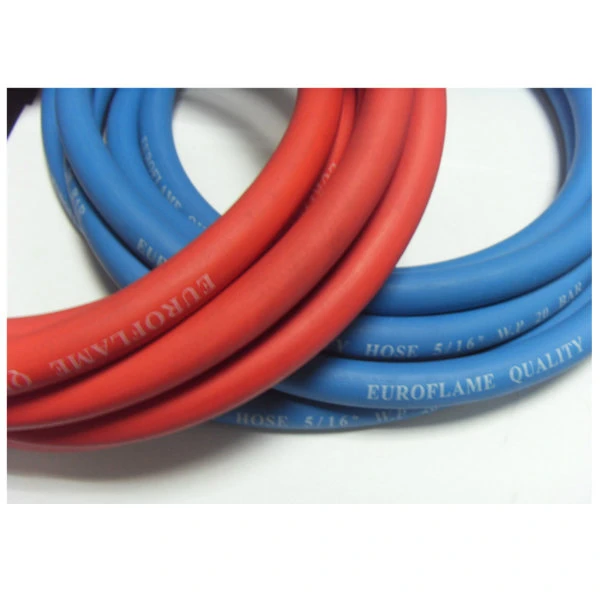 Flexible Red I. D 1/2&prime;&prime; Wp 20bar Rubber Fuel Oil Hose