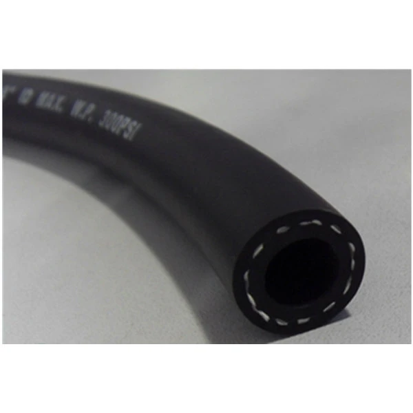 Flexible SAE J30r7 Rated 3/8&prime;&prime; Rubber Fuel Hose