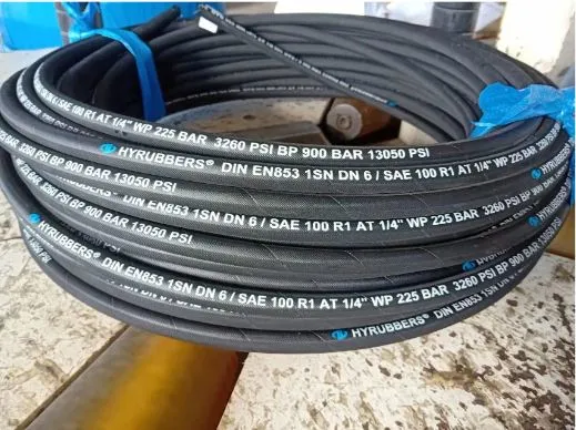 Flexible Hose SAE 100 R1 at/DIN En853 1sn Steel Wire Braiding Hydraulic Hose for Tractor