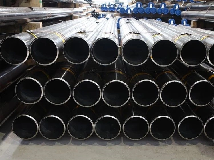 Galvanized/Painted/Oil and Gas/Boiler/Hot Rolled/High Pressure Seamless Steel Pipe