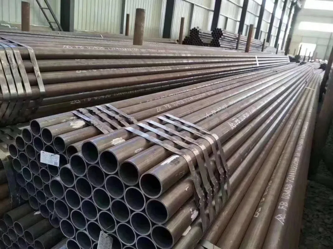 Seamless Pipe Factory Supply API 5L ASTM A106 A53 Grade B Sch40 Oil and Gas Pipeline Hot Rolled Carbon Steel Pipe Black Iron Round Seamless Steel Pipe