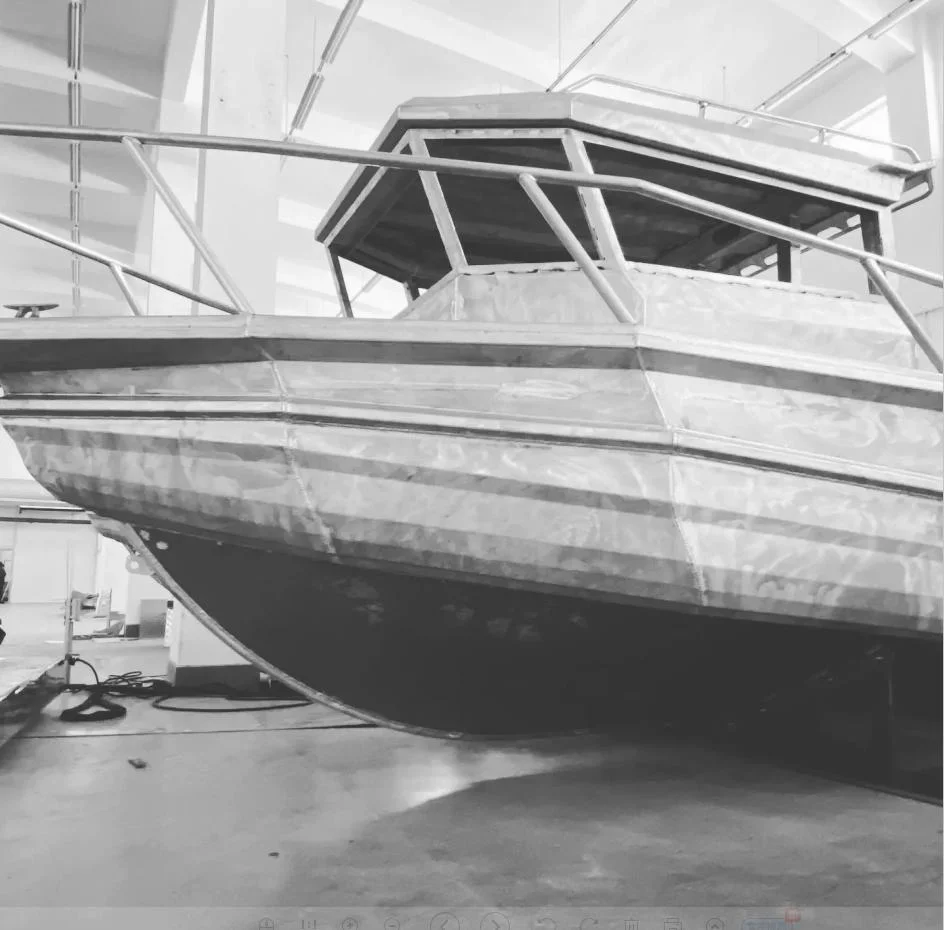 Offshore Boat Yachat Commercial Boat 7.5m Fishing Boat Leisure Sports Fishing Enclosed Cabin Aluminum for Sale Townsville 400L