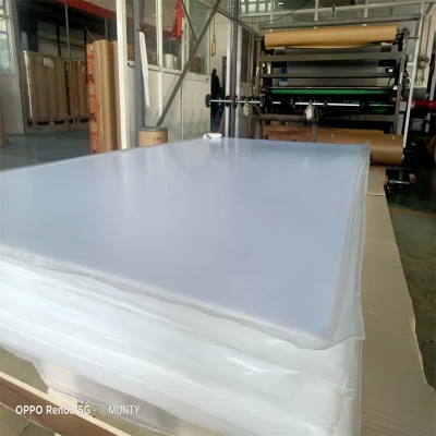Red Acrylic Board for LED Displays Vibrant Color Clear and Transparent 1220X2440mm 5mm Thickness