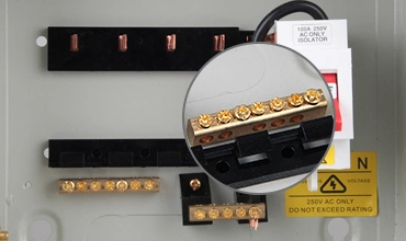 British Surface Mount Plug in 1 Phase 8 Ways Wiring Distribution Box