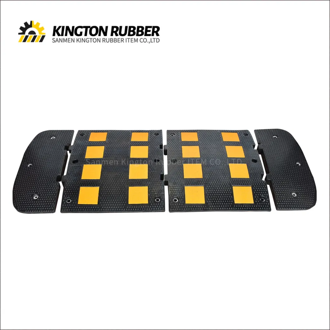 Reflective Rubber Speed Hump Road Speed Breaker Thickness 50mm for Road Safety