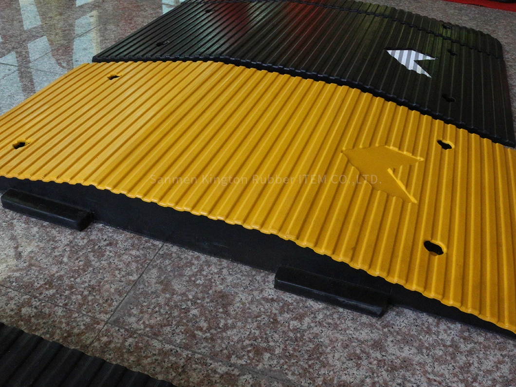 Durable Rubber Speed Bump Road Speed Breaker 500mm*1000mm for Road Safety