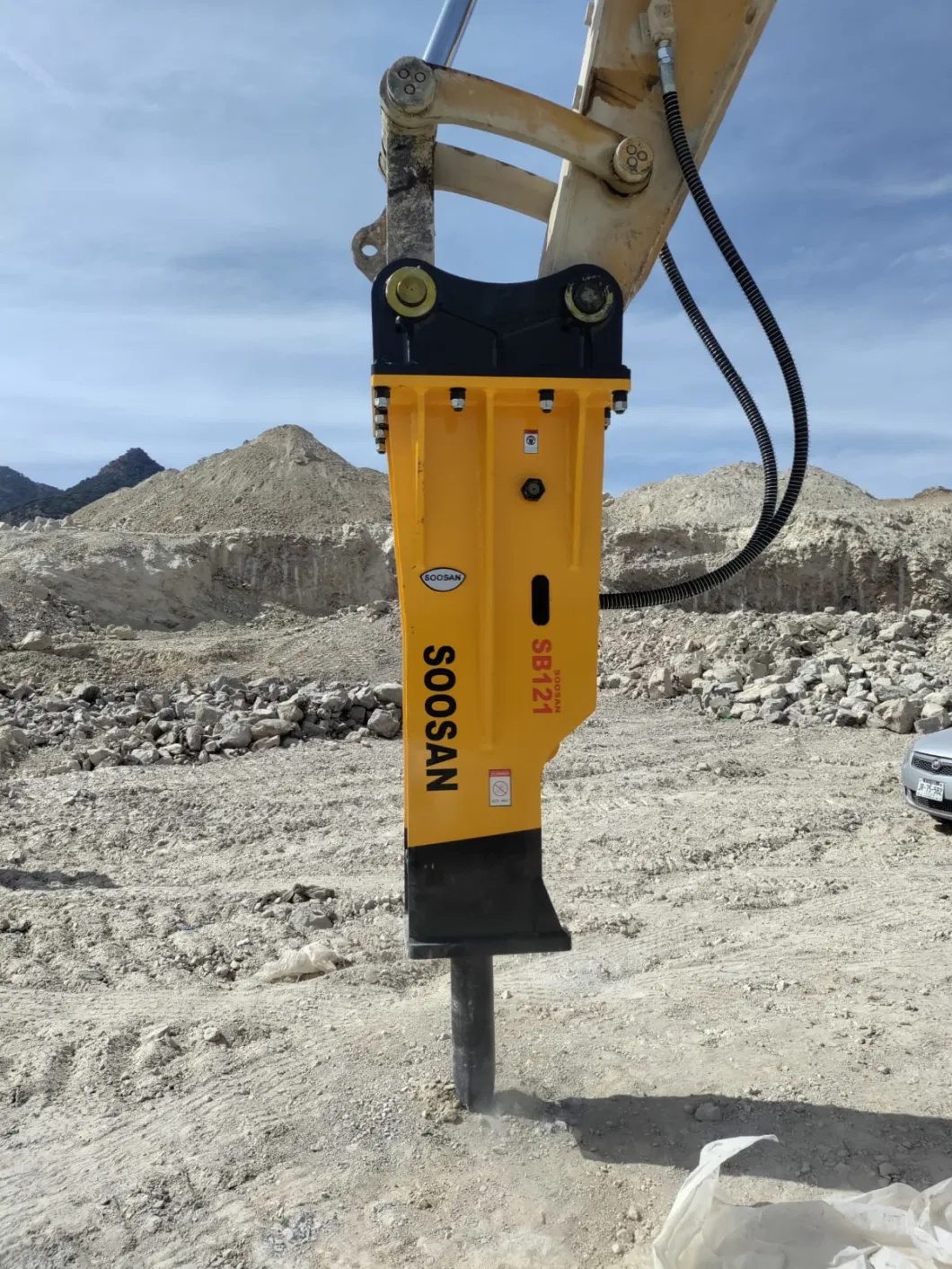 Soosan Excavator Hydraulic Breaker Sb121 Box Typeheavy Equipment Concrete Rock Stone Hydraulic Breaker Sb121excavator Attachment - Soosan Sb121 Box Type