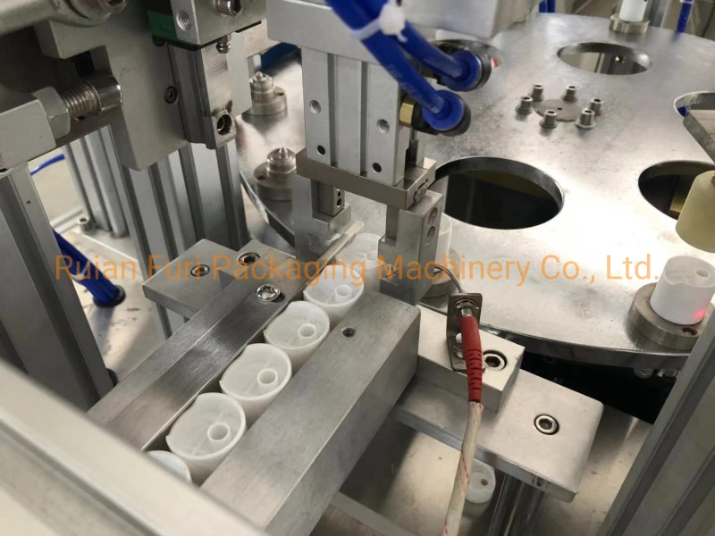 Automatic Plastic Bottle Cover Flip Top Disc Top/Multi-Part/Childproof/Edible Oil/ Medicine /Cosmetics Cap Lid Assembly Closing Machine