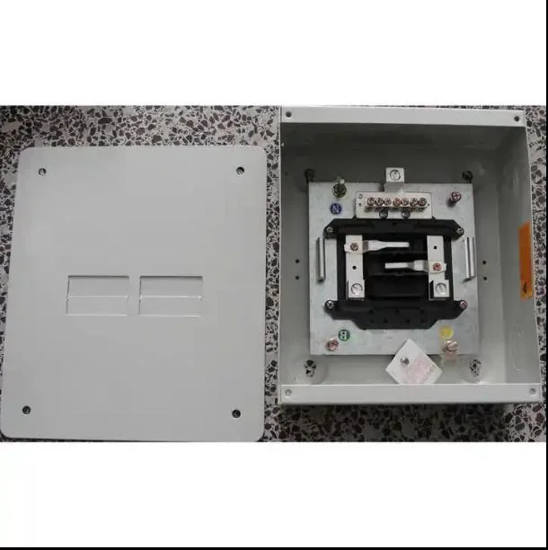 Qol4f 4way Flush Load Center Copper Connector Distribution Panel with 2p Plug in Circuit Breaker