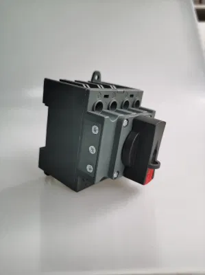 El modelo FG40s PV DC Montaje en carril DIN Seccionador principal