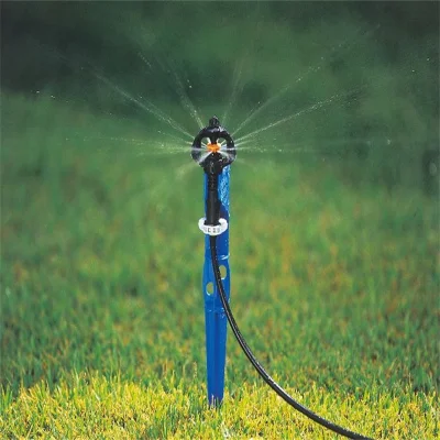 Riego riego giratoria de 360 grados los racores jardín de césped de la lluvia de rociadores Micro Jet