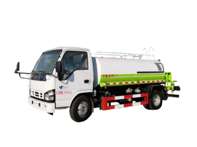 Nuovo carrello sprinkler ad acqua verde Qingling 4X2 a basso consumo energetico da 5 cbm Impianto sprinkler ad acqua a portata variabile con cannone idraulico