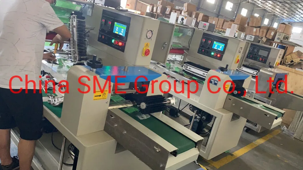 Vegetables Packing Machine, Cucumber Packing Machine Film Meat Biscuits Wrapping Machine Disposable Fork and Spoon Orange Fresh Fruit Wrapping Packing Machine