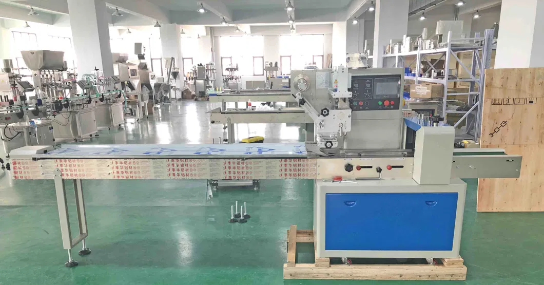 Automatic Horizontal Pillow Type Flow Food Packing Face Mask/Biscuit/Wafer/Cookie/Bread Flow Muti-Function Wrapping Packaging Machine