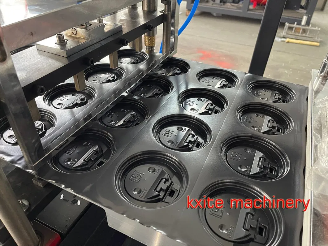 Plastic Automatic Four Station Bowl, Lid, Trays, Plate, Container Boxes Vacuum Packaging Thermoforming Machine