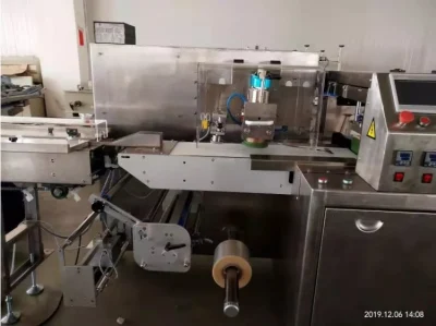 Totalmente automático varios granos nueces salchicha de jamón Termoformado al vacío Embalaje Máquina de envasado en bolsa
